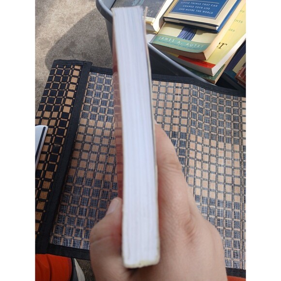 Krav Maga: How to Defend Yourself Against Armed Assault - Book by Eyal Yanilov a - Picture 4 of 10